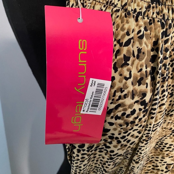 NWT Sunny Leigh Dressy Pants Jumper Size L. - Picture 3 of 4